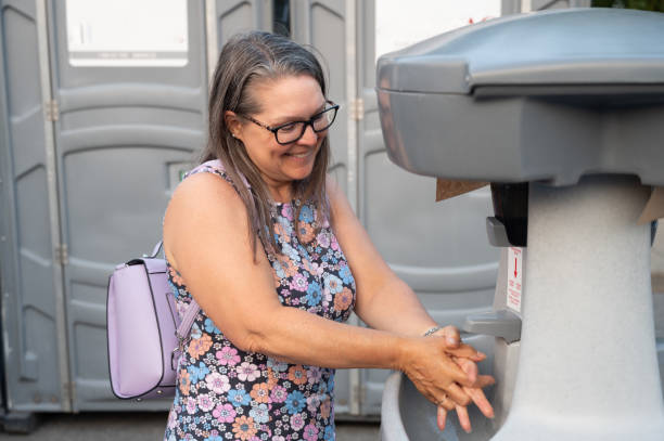 Best Portable toilet rental for construction  in St Peter, MN